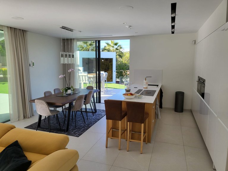 Villa for Sale in Las Colinas, Alicante 5
