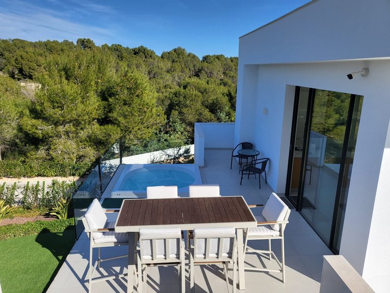 Villa for Sale in Las Colinas, Alicante 9