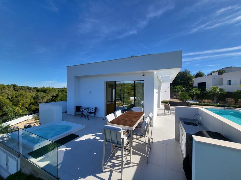 Villa for Sale in Las Colinas, Alicante 14