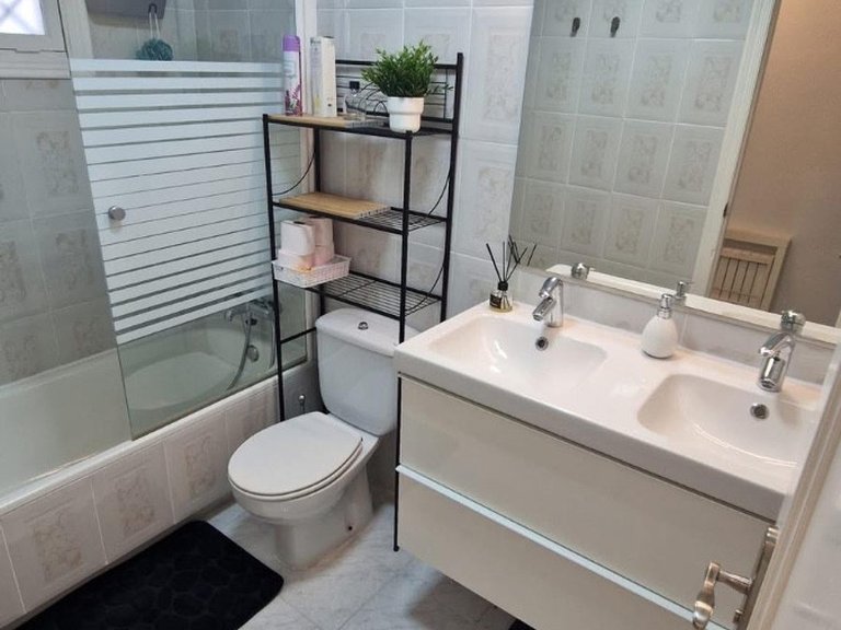 Apartment for Sale in Torrevieja, Alicante 20