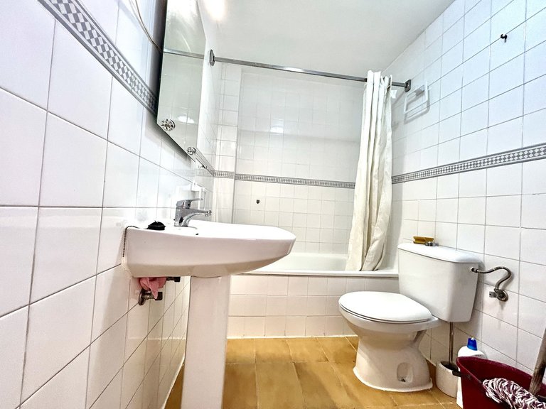 Apartment for Sale in Torrevieja, Alicante 10