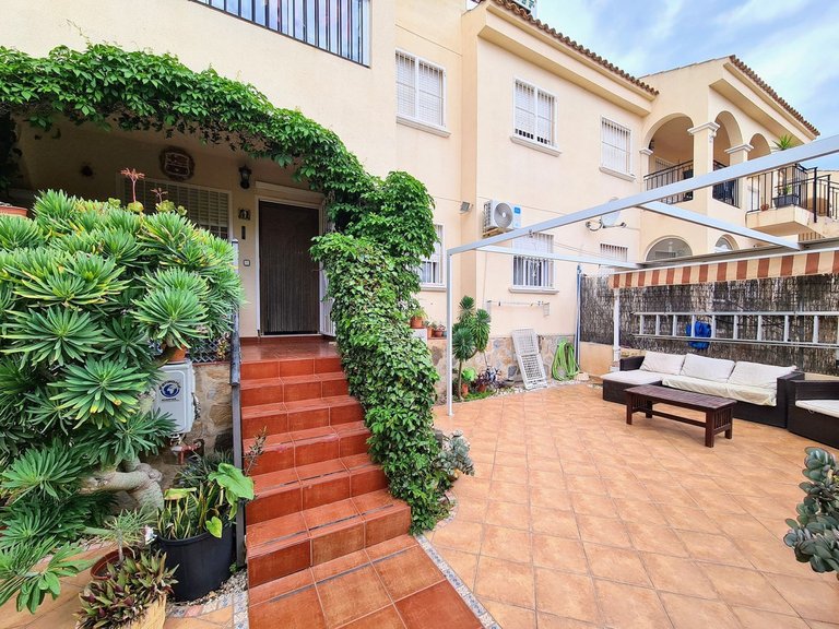 Apartment for Sale in Playa Flamenca, Alicante 2