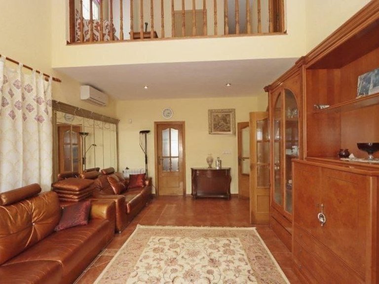 Villa for Sale in Playa Flamenca, Alicante 3