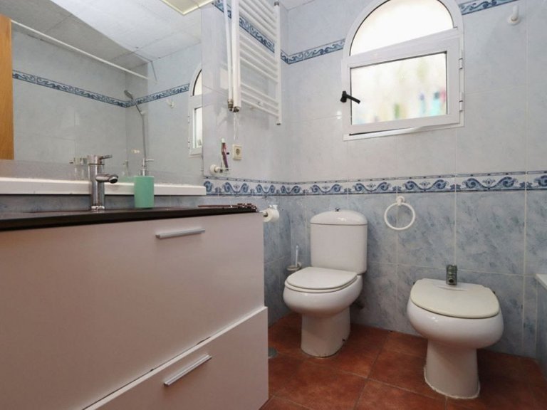 Villa for Sale in Playa Flamenca, Alicante 6