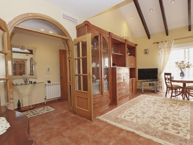 Villa for Sale in Playa Flamenca, Alicante 14