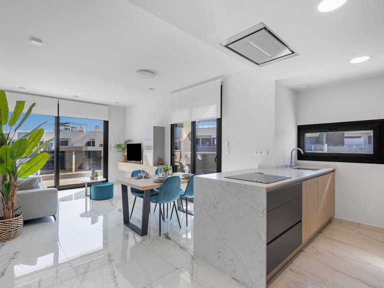 Apartment for Sale in Punta Prima, Alicante 7