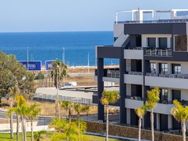 Apartment for Sale in Punta Prima, Alicante 18