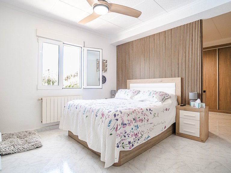 Villa for Sale in La Marina, Alicante 24