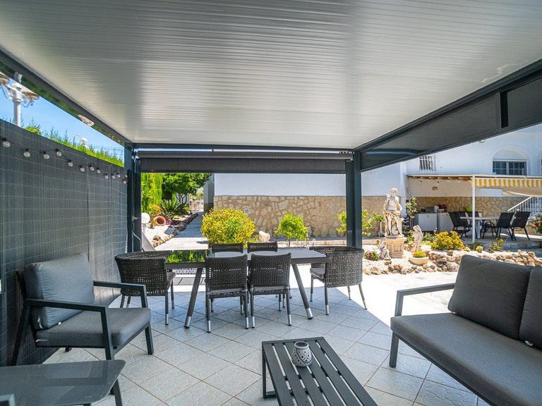 Villa for Sale in La Marina, Alicante 44