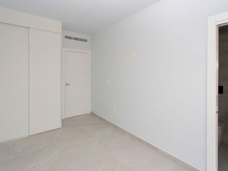 Apartment for Sale in Torrevieja, Alicante 15