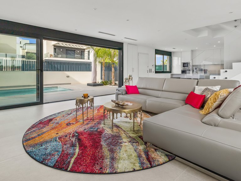 Villa for Sale in Algorfa, Alicante 3