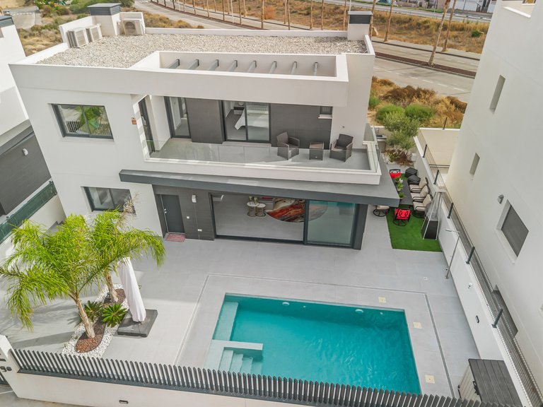 Villa for Sale in Algorfa, Alicante 24