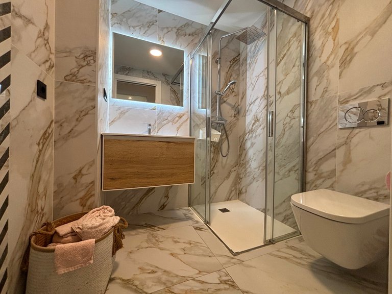 Apartment for Sale in Guardamar Del Segura, Alicante 24