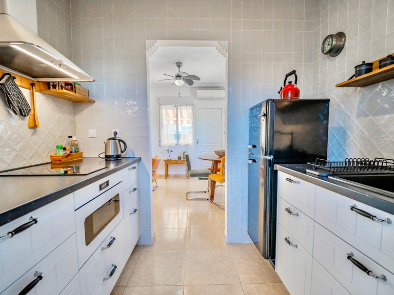 Villa for Sale in Guardamar Del Segura, Alicante 3