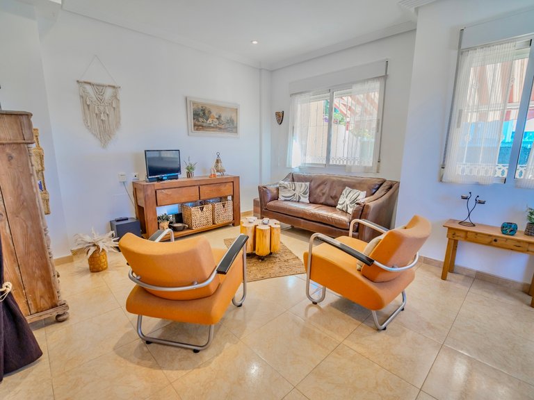 Villa for Sale in Guardamar Del Segura, Alicante 5
