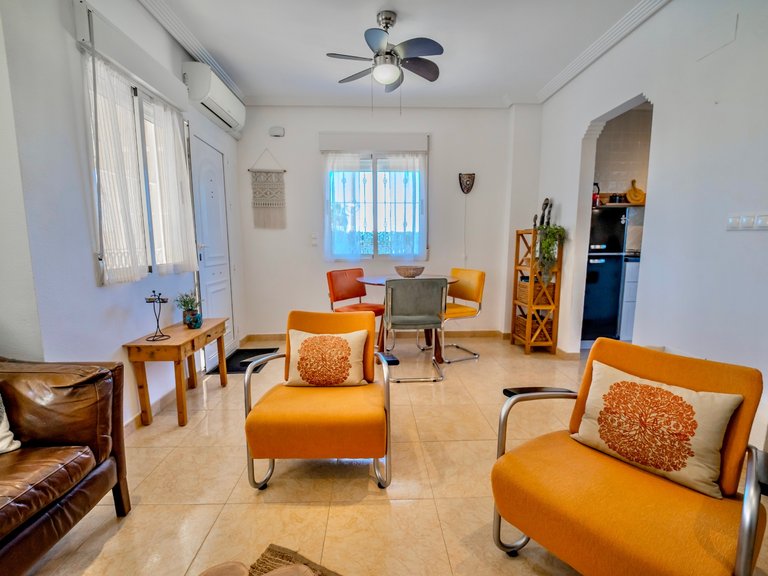 Villa for Sale in Guardamar Del Segura, Alicante 8