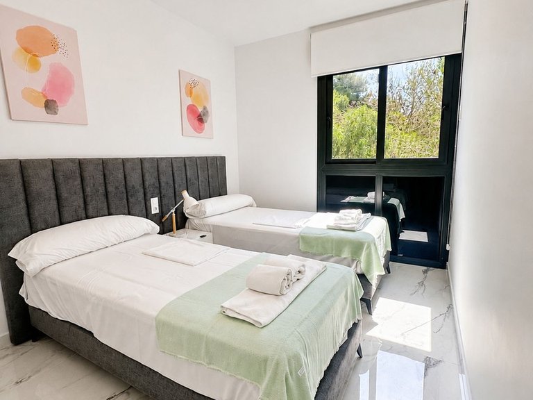 Apartment for Sale in Los Altos, Alicante 4