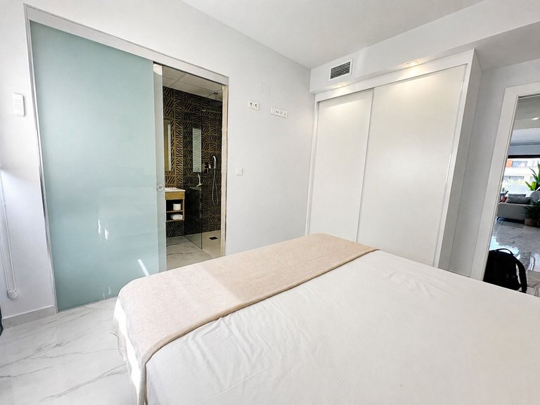 Apartment for Sale in Los Altos, Alicante 12