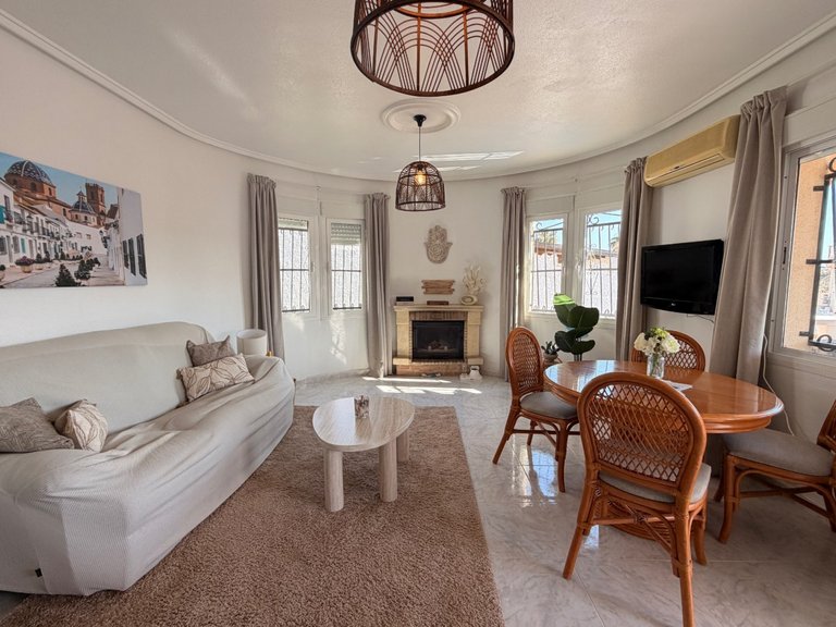 Villa for Sale in Ciudad Quesada, Alicante 4