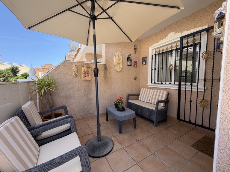 Town House for Sale in La Zenia, Alicante 5