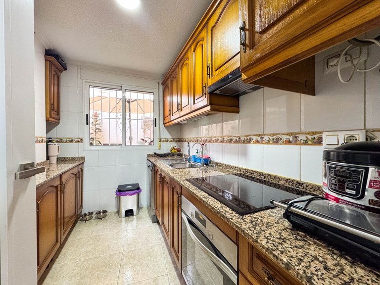 Apartment for Sale in Torrevieja, Alicante 15