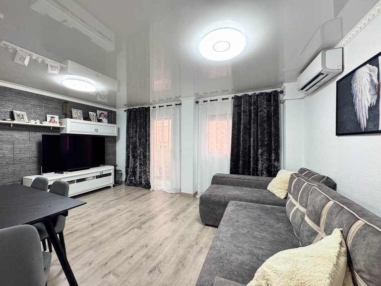 Apartment for Sale in Torrevieja, Alicante 18
