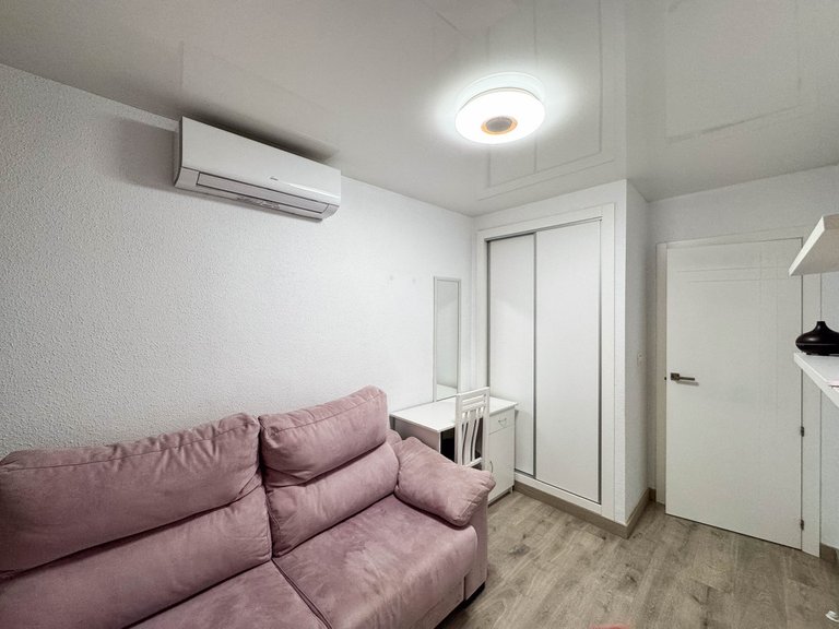 Apartment for Sale in Torrevieja, Alicante 22
