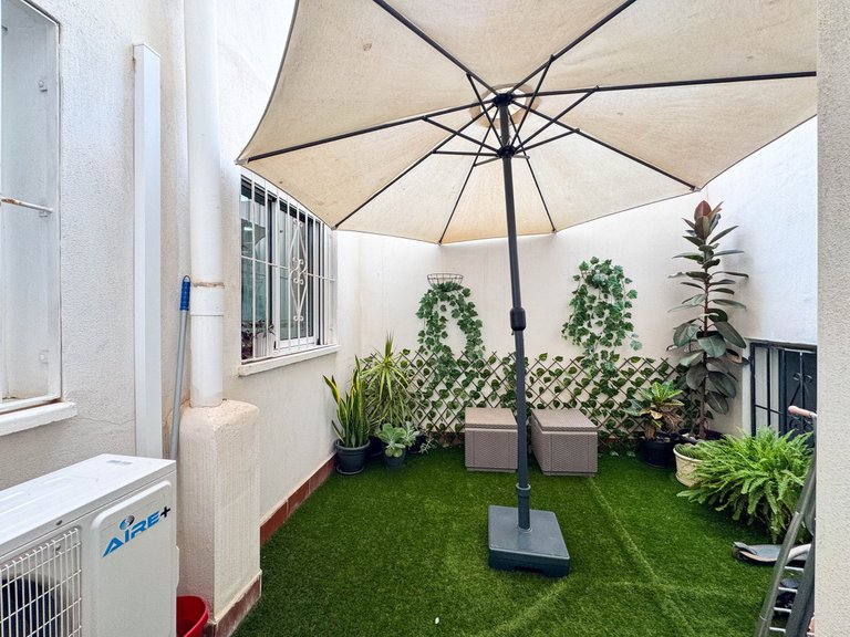 Apartment for Sale in Torrevieja, Alicante 25