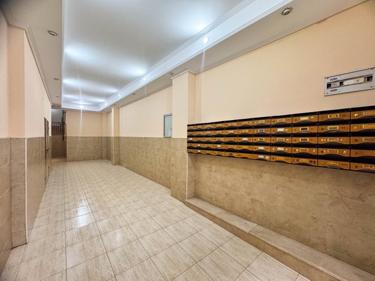 Apartment for Sale in Torrevieja, Alicante 32