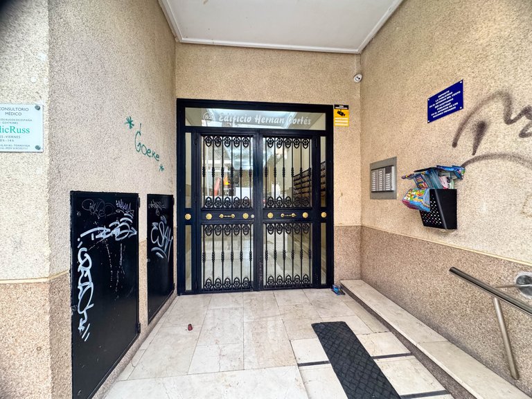 Apartment for Sale in Torrevieja, Alicante 33