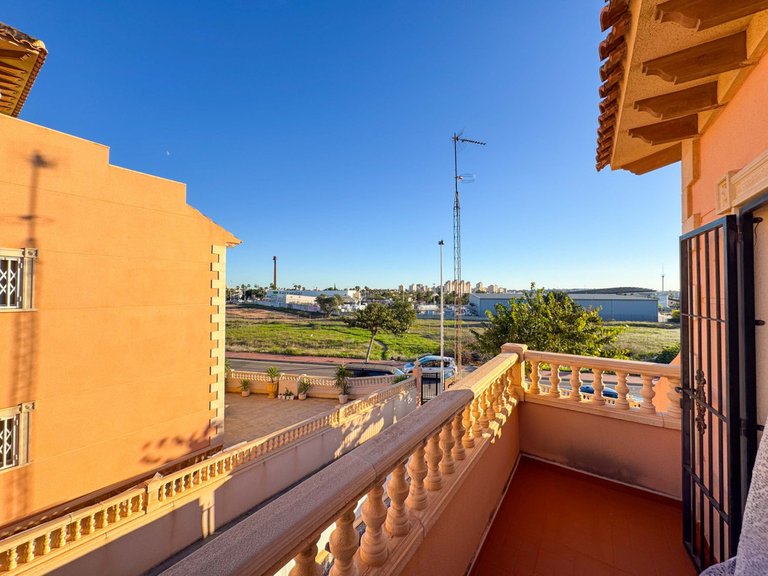Town House for Sale in Torrevieja, Alicante 39