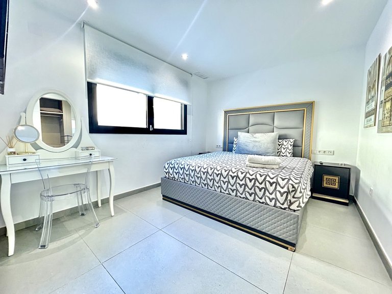Villa for Sale in Los Balcones, Alicante 13