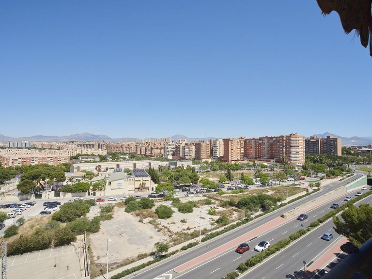 Apartment for Sale in Alicante, Alicante 15