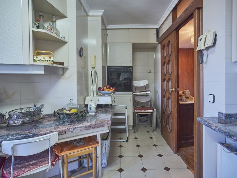 Apartment for Sale in Alicante, Alicante 20