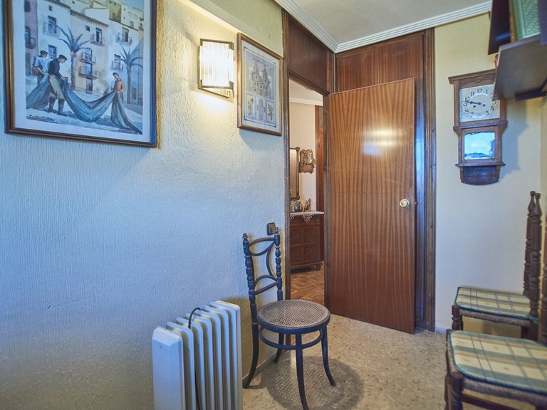 Apartment for Sale in Alicante, Alicante 22