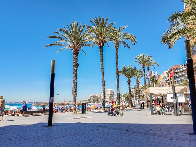 Apartment for Sale in Torrevieja, Alicante 1