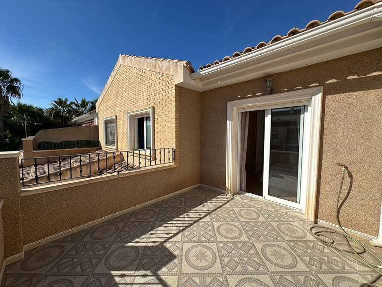 Town House for Sale in Santiago De La Ribera, Murcia 2