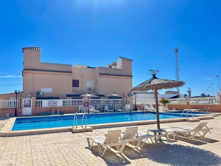 Apartment for Sale in Los Altos, Alicante 3