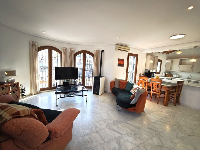 Villa for Sale in Algorfa, Alicante 11