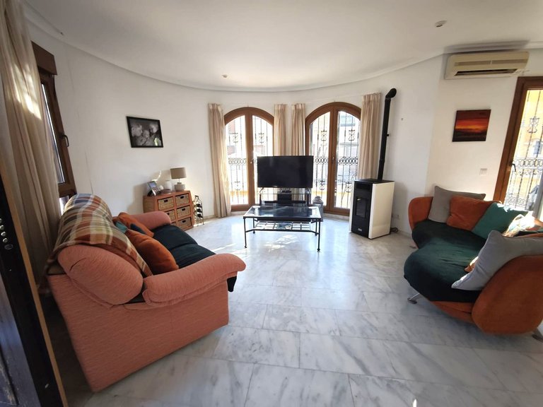Villa for Sale in Algorfa, Alicante 42