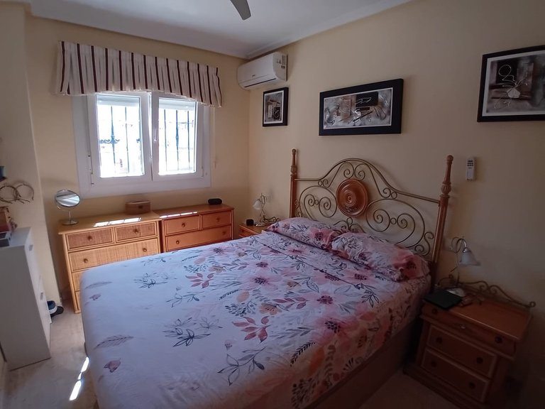 Apartment for Sale in Playa Flamenca, Alicante 28