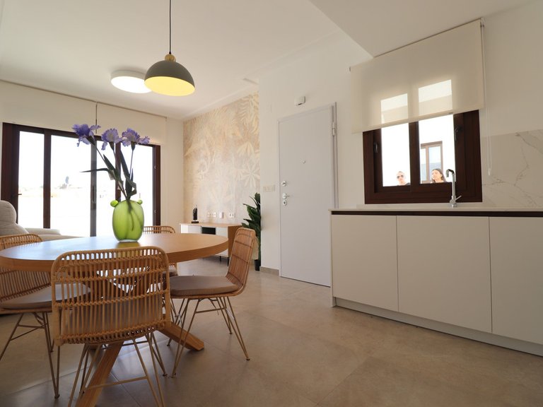 Apartment for Sale in Los Balcones, Alicante 11