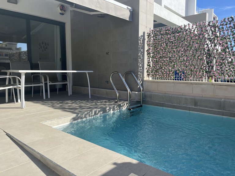 Town House for Sale in Villamartin, Alicante 3