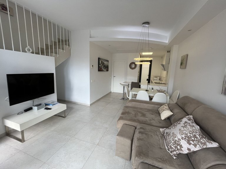 Town House for Sale in Villamartin, Alicante 4