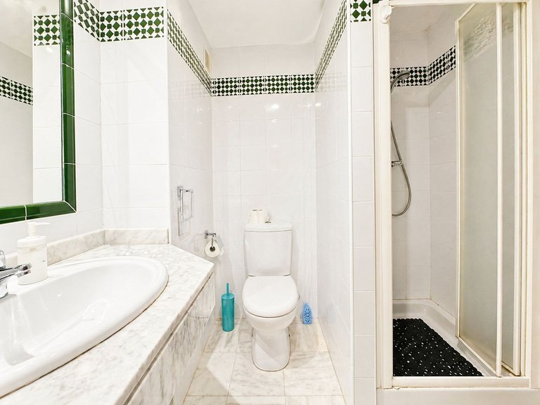 Apartment for Sale in Torrevieja, Alicante 12