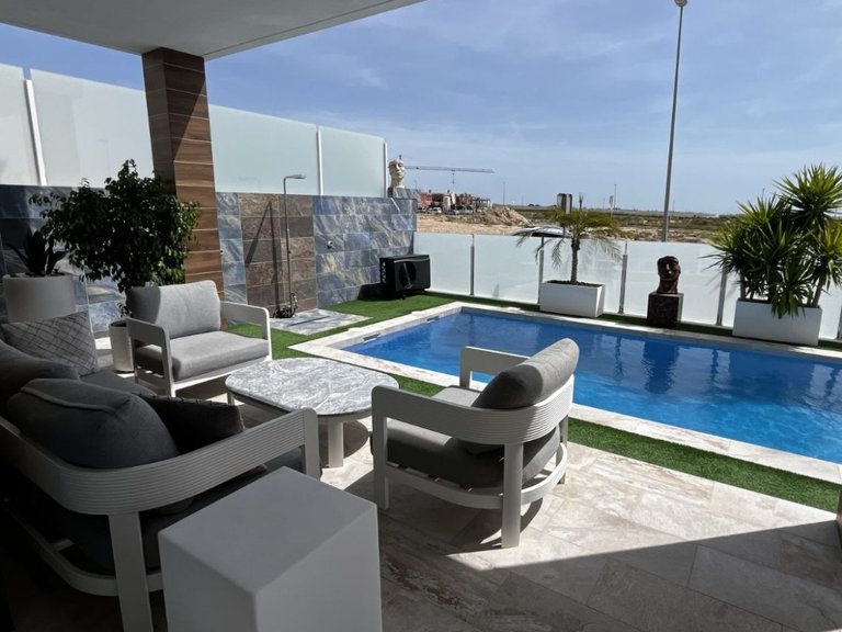 Villa for Sale in Orihuela, Alicante 1