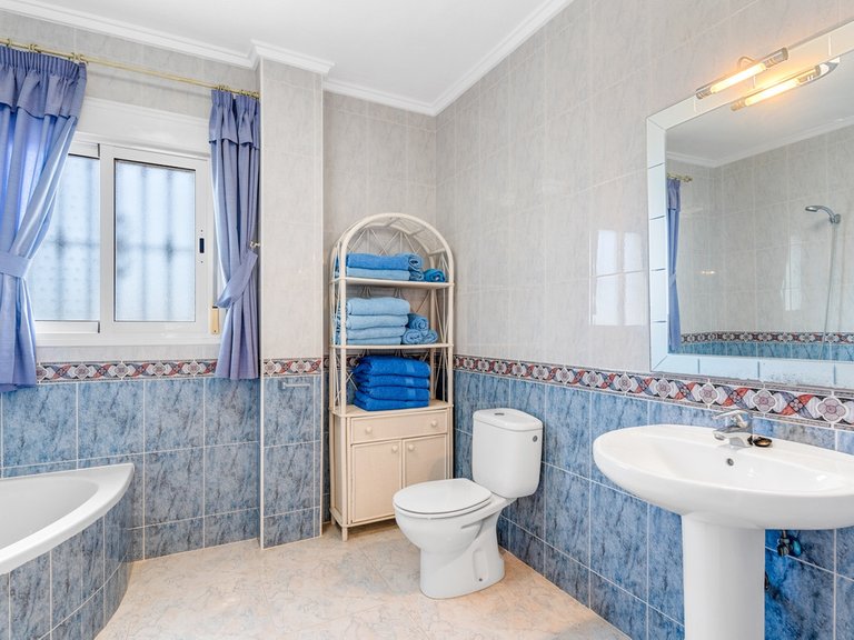 Villa for Sale in Ciudad Quesada, Alicante 26