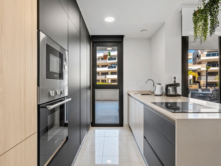 Apartment for Sale in Playa Flamenca, Alicante 11