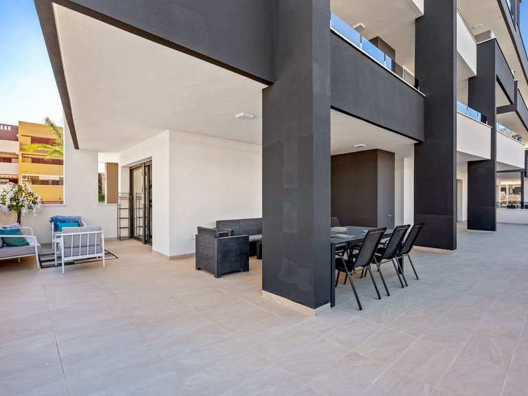 Apartment for Sale in Playa Flamenca, Alicante 26
