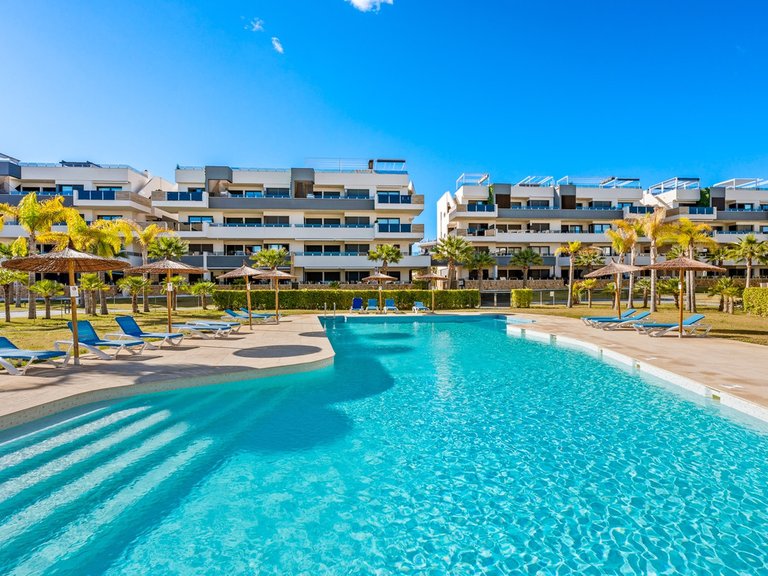 Apartment for Sale in Playa Flamenca, Alicante 34